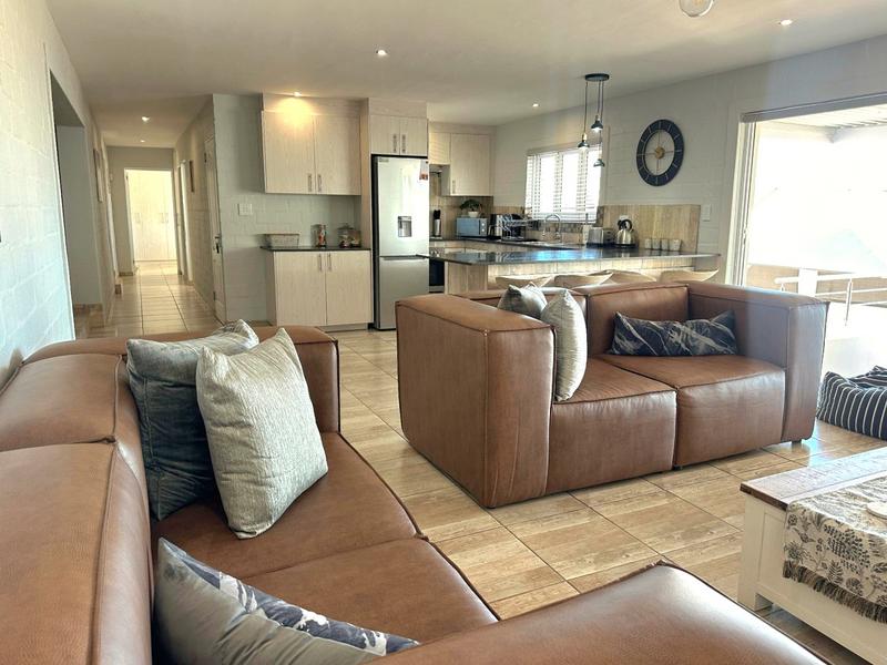 4 Bedroom Property for Sale in Da Gama Bay Western Cape